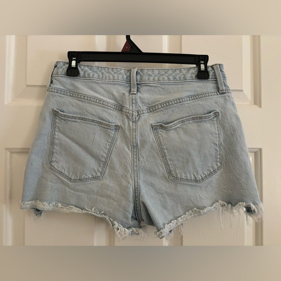 Universal Thread High Rise Short - Picture 2 of 5